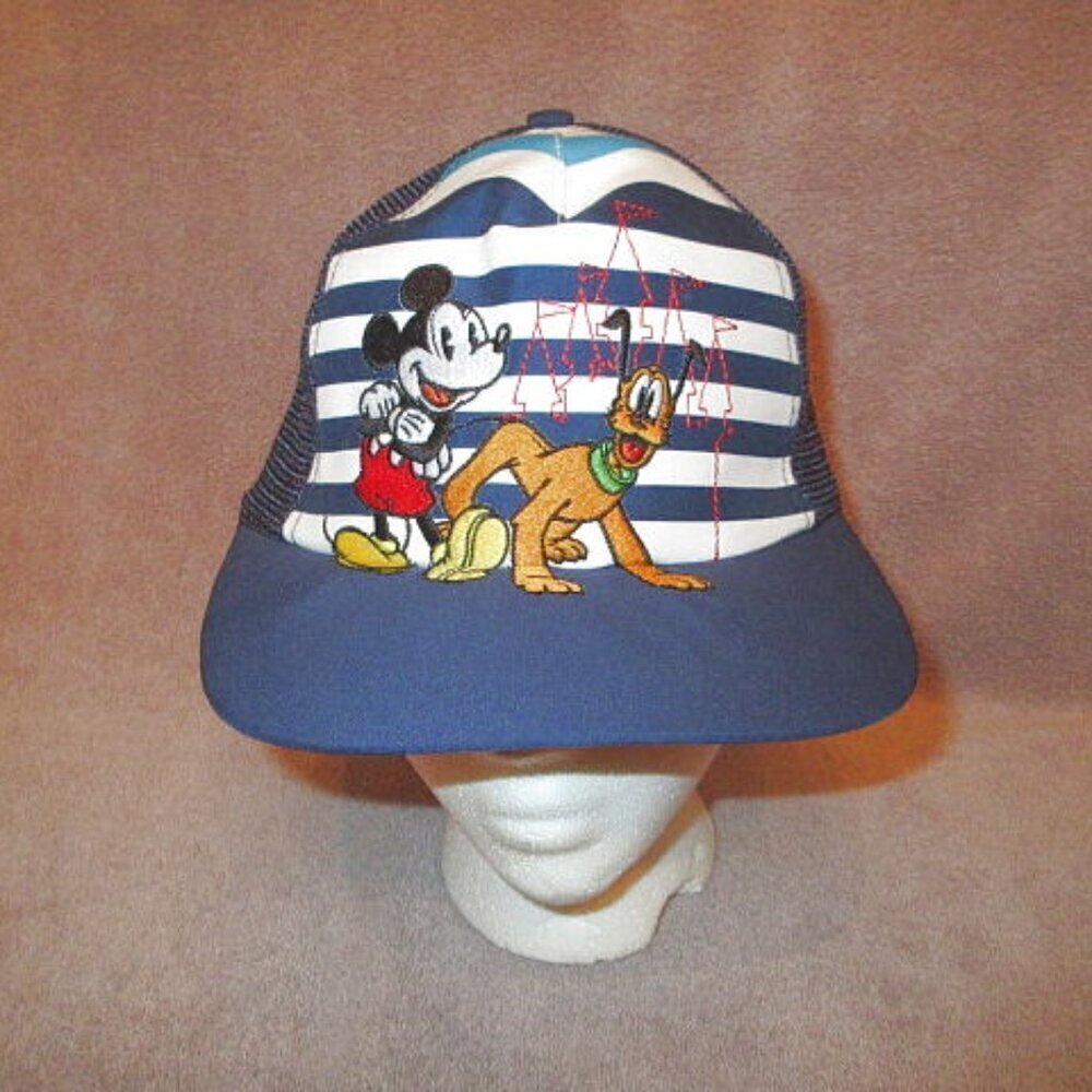 NWT Vtg 90s Walt Disney Trucker Snapback Hat Cap Pluto Mickey Embroidered Youth